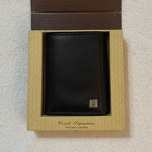 Fossil Signature Black Italian Leather Wallet